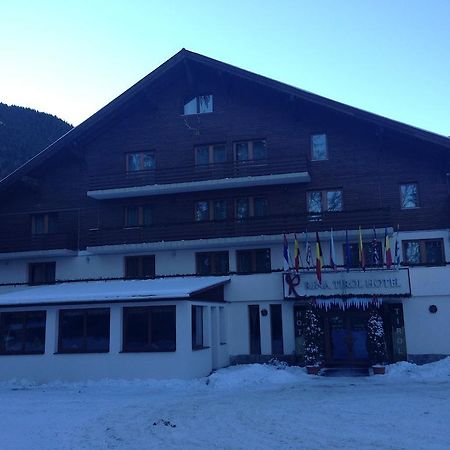 Rina Tirol Hotel Poiana Brasov Bagian luar foto